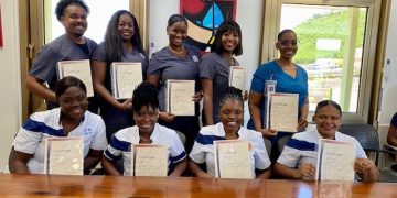 13 enfermeras del SMMC completan curso de Cuidados Agudos Básicos