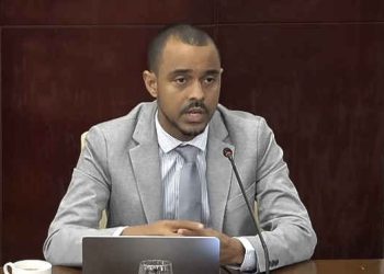 Brison modificará el tiempo máximo de cierre propuesto para clubes/bares de 5:00am a 3:00am