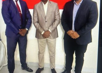 El candidato de UPP, Kevin Maingrette, facilita una colaboración socioeconómica histórica entre Sint Maarten y Haití