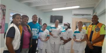 En honor al Mes de Concientización sobre el Cáncer de Mama, Sint Maarten South