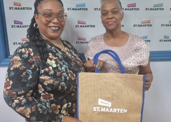 St. Maarten brilla en Londres: Cheryl Dangleben-York emerge triunfante como ganadora del rostro de WOHA