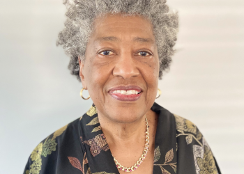 El Ministro de Educación Samuel satisfecho con obras en Oranje School