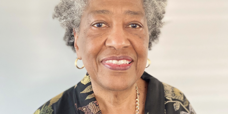 El Ministro de Educación Samuel satisfecho con obras en Oranje School