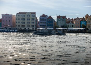 Nuevo buque de la Royal Navy, el “Hydrograaf”, temporalmente en Curaçao y Aruba