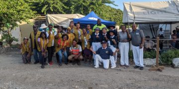 Tzu Chi lleva ayuda a 351 familias con donación de víveres