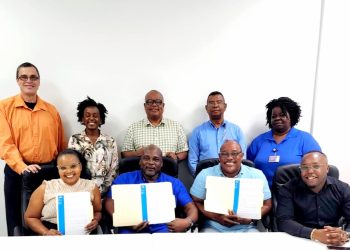 NV GEBE y SMCU Union llegaron a un acuerdo histórico sobre aumentos de mérito después de 8 meses de negociaciones