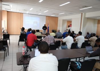 El Ministerio de VROMI realiza un exitoso relanzamiento de la plataforma de aplicaciones de inspección eléctrica en línea durante un evento de capacitación para electricistas