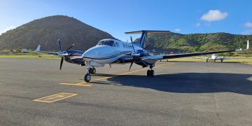 Lanzamiento de fotografías aéreas sobre St. Eustatius, Saba y Bonaire