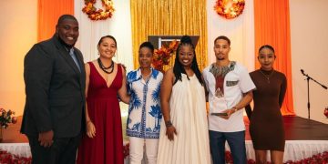 Once (11) ONG homenajeadas en la ceremonia de entrega de premios “Una Noche de Acción de Gracias” por parte de la Ministra de Justicia