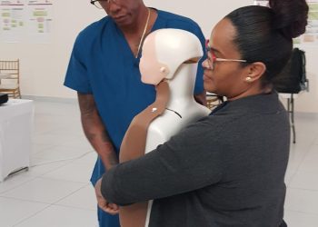 SMMC mejora la atención de emergencia al completar con éxito la capacitación BLS y ACLS