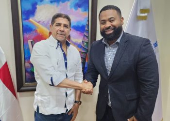 Compromiso histórico con el Ministro de Agricultura de la República Dominicana y Kevin Maingrette