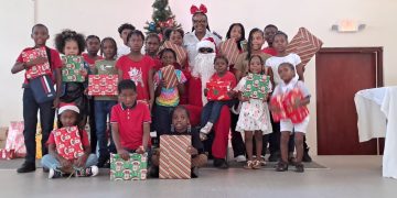La Fuerza de Policía de Sint Maarten extiende su gratitud a los contribuyentes de la comunidad al “Proyecto Anual de Navidad”