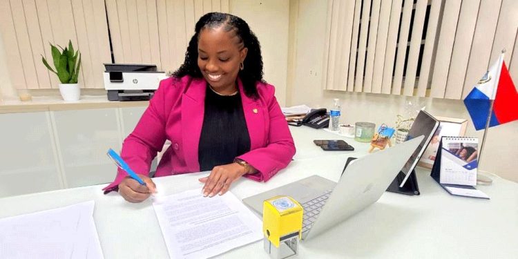 La Ministra de Justicia mejoró los procesos de solicitud de inmigración con un nuevo decreto ministerial