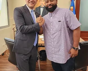 El director de PROINDUSTRIA, Ulises Rodríguez, califica de innovador el programa de Kevin Maingrette “Competitividad de las industrias para el sector de empleo turístico de St Maarten”