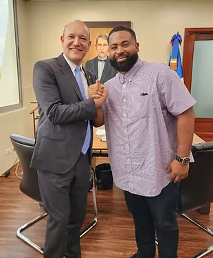 El director de PROINDUSTRIA, Ulises Rodríguez, califica de innovador el programa de Kevin Maingrette “Competitividad de las industrias para el sector de empleo turístico de St Maarten”