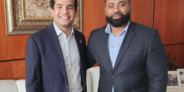 Omar Fernández anuncia su candidatura a senador por el Distrito Nacional de Santo Domingo y forma Alianza Estratégica con Kevin Maingrette
