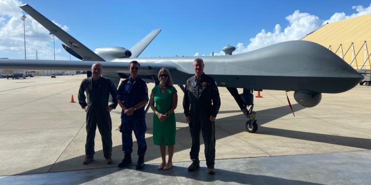 El avión no tripulado MQ-9 sale de Curaçao