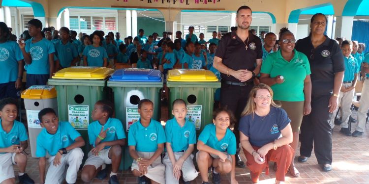 La escuela primaria MGDW adopta la sostenibilidad con The Green Dream Project