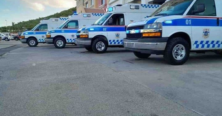 El Departamento de Ambulancia muestra los primeros auxilios inmediatos en caso de heridas de bala