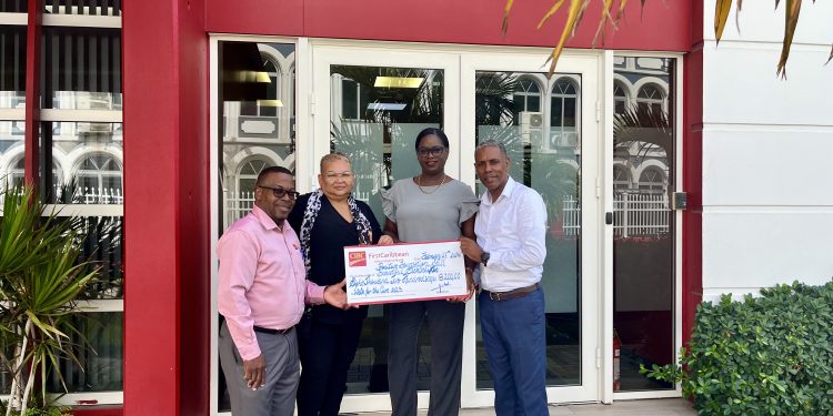 Iniciativa de grupos de apoyo y educación sobre la salud mamaria impulsada por CIBC CARIBBEAN Move for the Cure