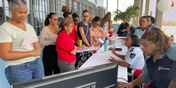 Detención y reintegración exitosa del mercado de la información con grande Participación de Socios de la Cadena