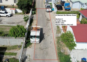 La policía de Sint Maarten aborda la actual situación de estacionamiento