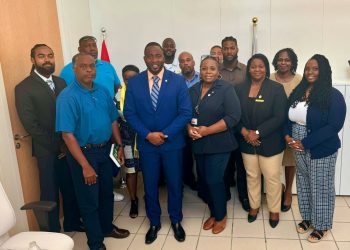 El Ministro de justicia Lewis se reunió el lunes con los sindicatos NABP y ABVO