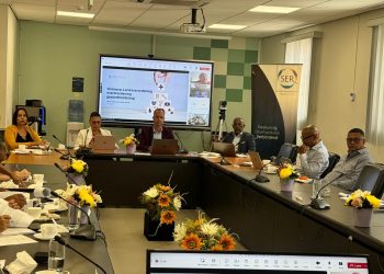 SER de Curaçao recibe una nota explicativa sobre el proyecto de reglamento del mercado sanitario nacional