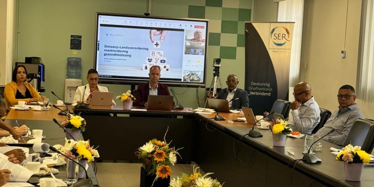 SER de Curaçao recibe una nota explicativa sobre el proyecto de reglamento del mercado sanitario nacional