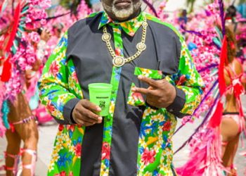 “Esto no puede volver a suceder”, dice Radjouki al cerrar el Carnaval 2024