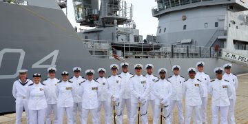 Max Borsboom nuevo comandante Zr.Ms. Pelikaan