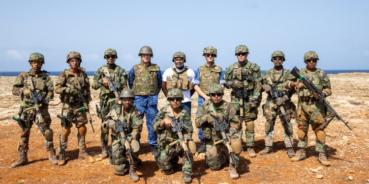 Visita del Ministro de Justicia Shalten Hato a la Guardia Costera y Militar de Curaçao