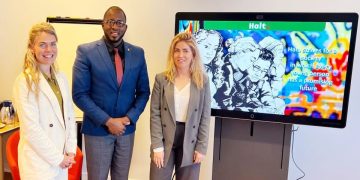 Ministro Lewis se reúne con representantes de la Fundación Halt