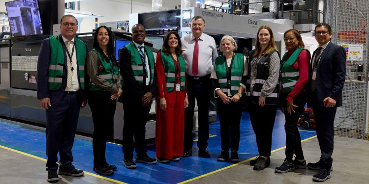 Nuevos florines caribeños Milestone Cg10 y Cg20 recién salidos de la prensa