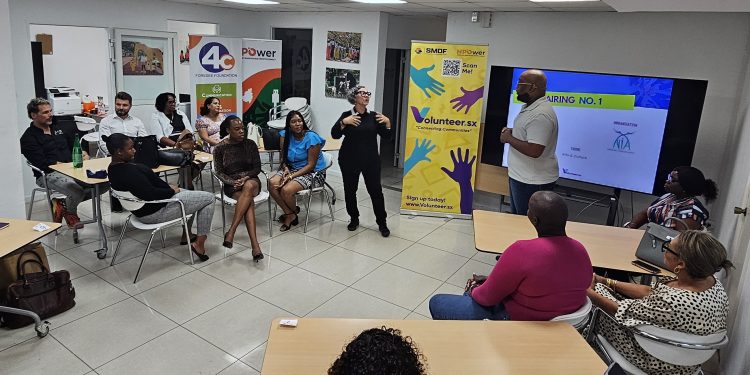 El sector privado y las organizaciones sin fines de lucro se unen para el desafío corporativo comunitario (Cx3)