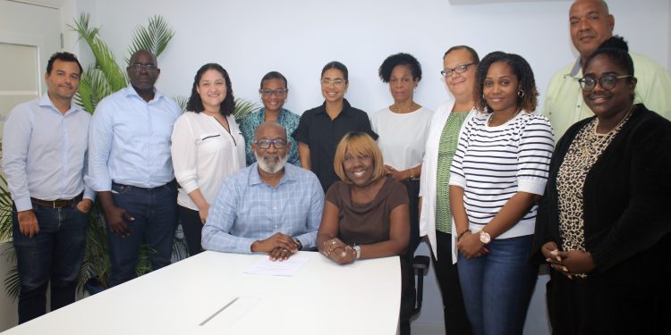 Se anuncia un acuerdo de cooperación para impulsar el apoyo a las MIPYMES en Sint Maarten