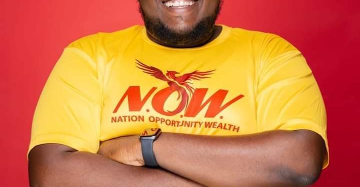 El candidato de NOW, Edwin Schoop, quiere que se tomen medidas para eliminar la deuda de préstamos estudiantiles