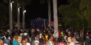 Anuncio de GoLocal XL: The Great Bay Shopping Experience, anteriormente conocido como Koop Avond