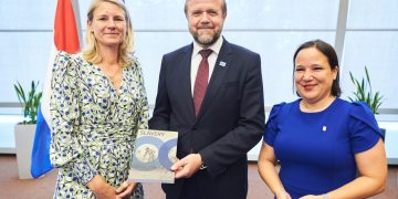 El papiamento en los Países Bajos reconocido según la Carta