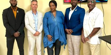 Informe de Servicios de Apoyo a Víctimas sobre seis meses de servicio