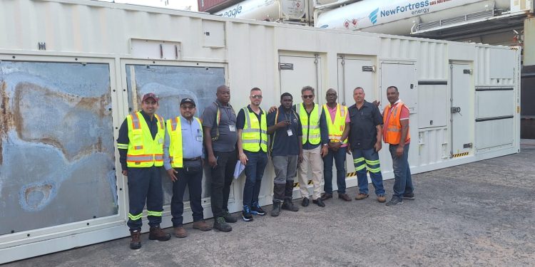 La llegada de generadores en contenedores marca un progreso significativo hacia la estabilidad energética