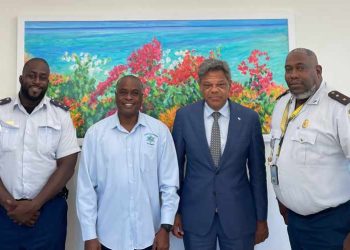El Primer Ministro Dr. Luc Mercelina se reúne con NAPB St. Maarten para discutir asuntos clave