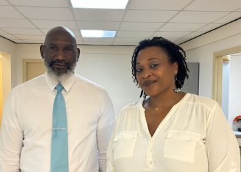 El Centro Nacional de Denuncias (NRC) y los Servicios de Apoyo a las Víctimas (VSS) lanzan una campaña de concienciación sobre la trata y el tráfico de personas en St. Maarten