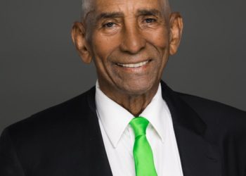 Richard Gibson expone la cláusula secreta de combustible de NV GEBE y pide responsabilidad