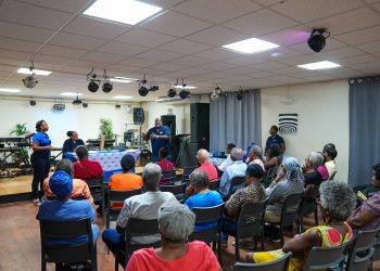 Taller organizado por SZV sobre gestión de beneficios de pensiones, salud y bienestar holísticos