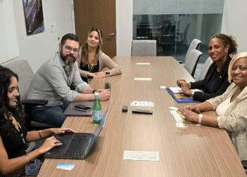 Spirit Airlines le cuenta a Grisha sobre los planes de código compartido para una mayor conectividad en la ruta de St. Maarten