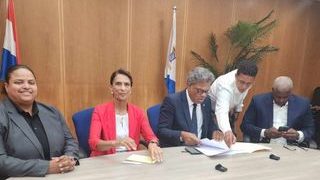 URSM, DP, PFP, SAM firman declaración de intenciones, NOW ha sido excluido