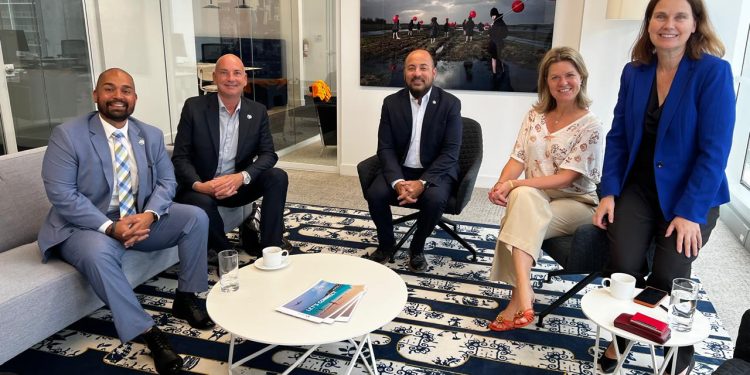 Princess Juliana International Airport fortalece la colaboración internacional en Miami