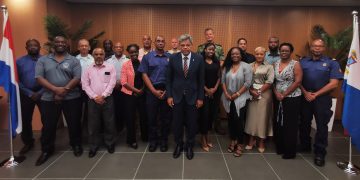 El Centro de Operaciones de Emergencia se reúne para informar sobre el paso de la tormenta tropical Ernesto