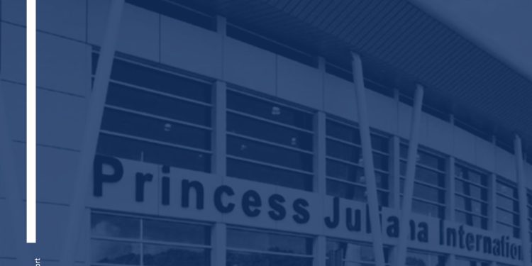 Cierre de Princess Juliana International Airport debido a la tormenta tropical